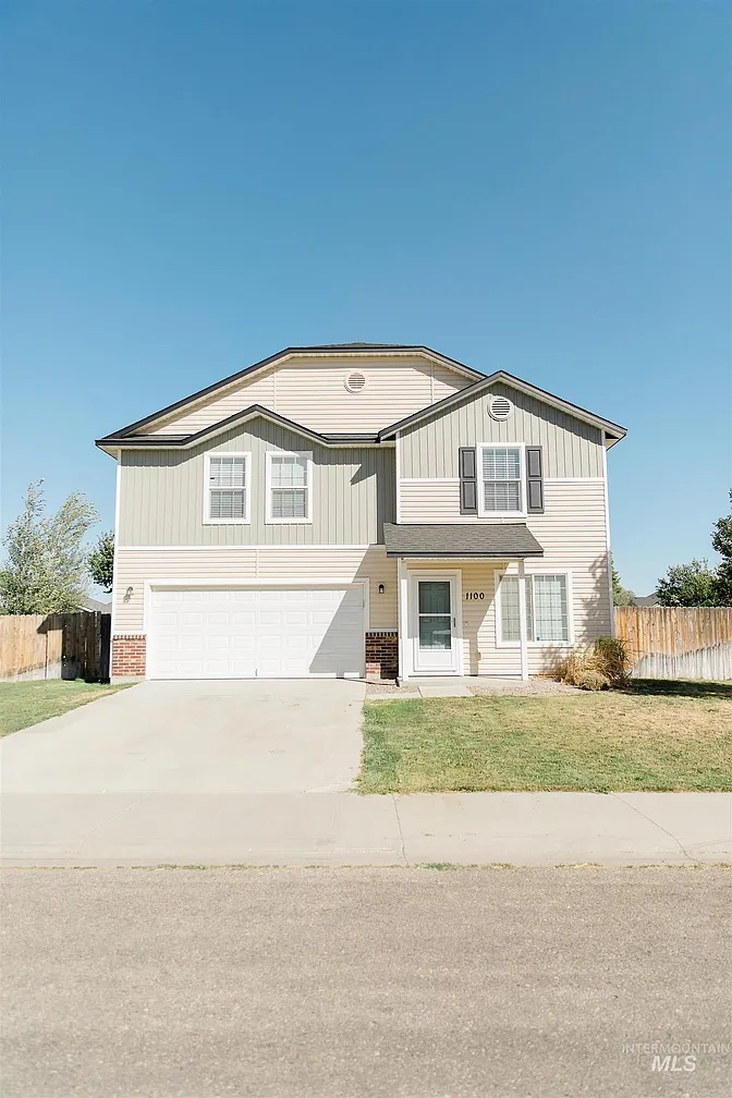 1100 SW Colonial Dr.